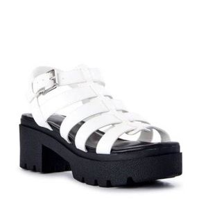 Madden NYC Steve Madden Chunky Fisherman Sandals